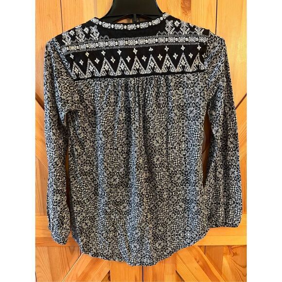 Lucky Brand long sleeve blouse size XS (1684) - Picture 6 of 8